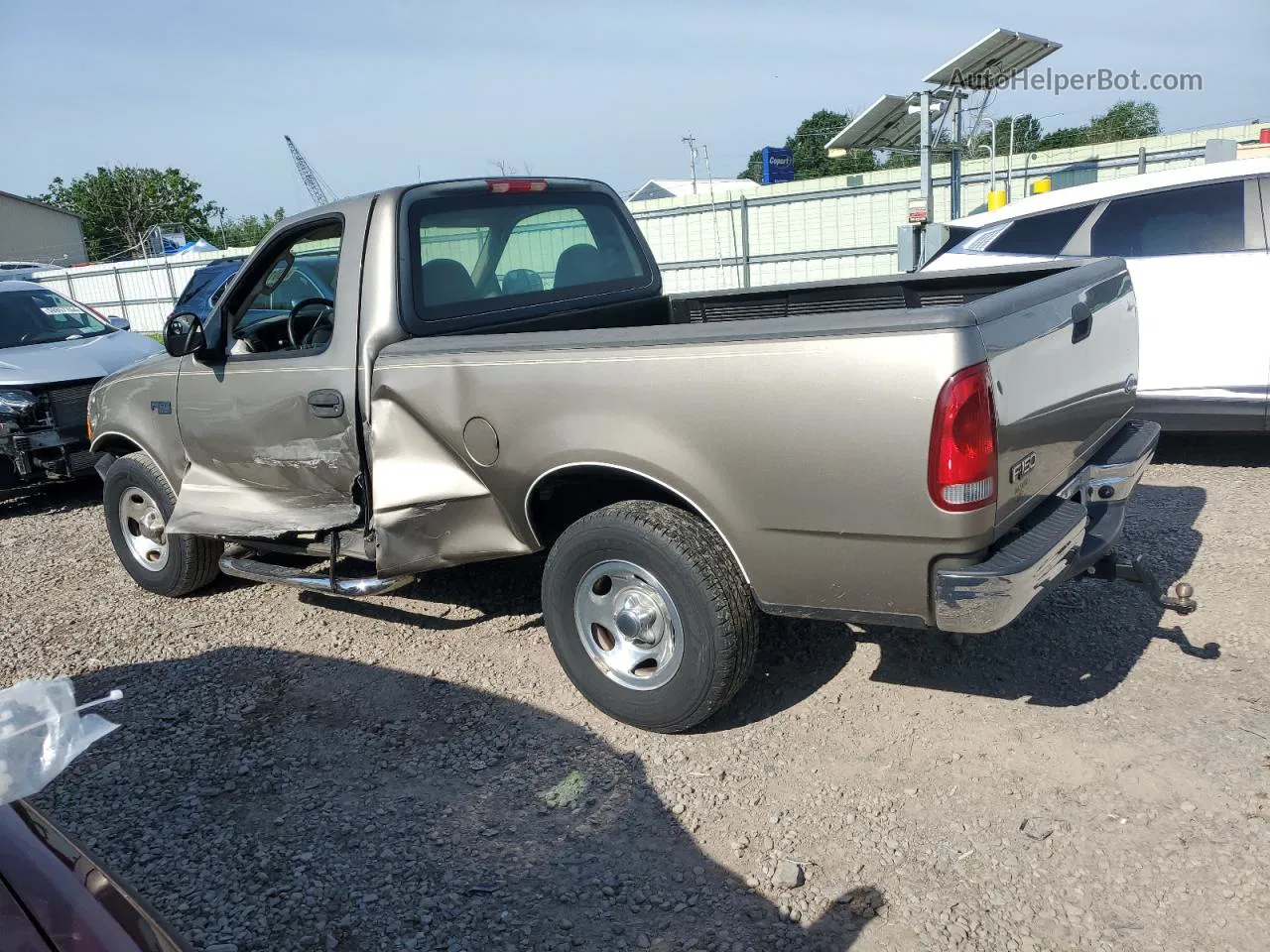 2003 Ford F150  Tan vin: 1FTRF17213NA75400