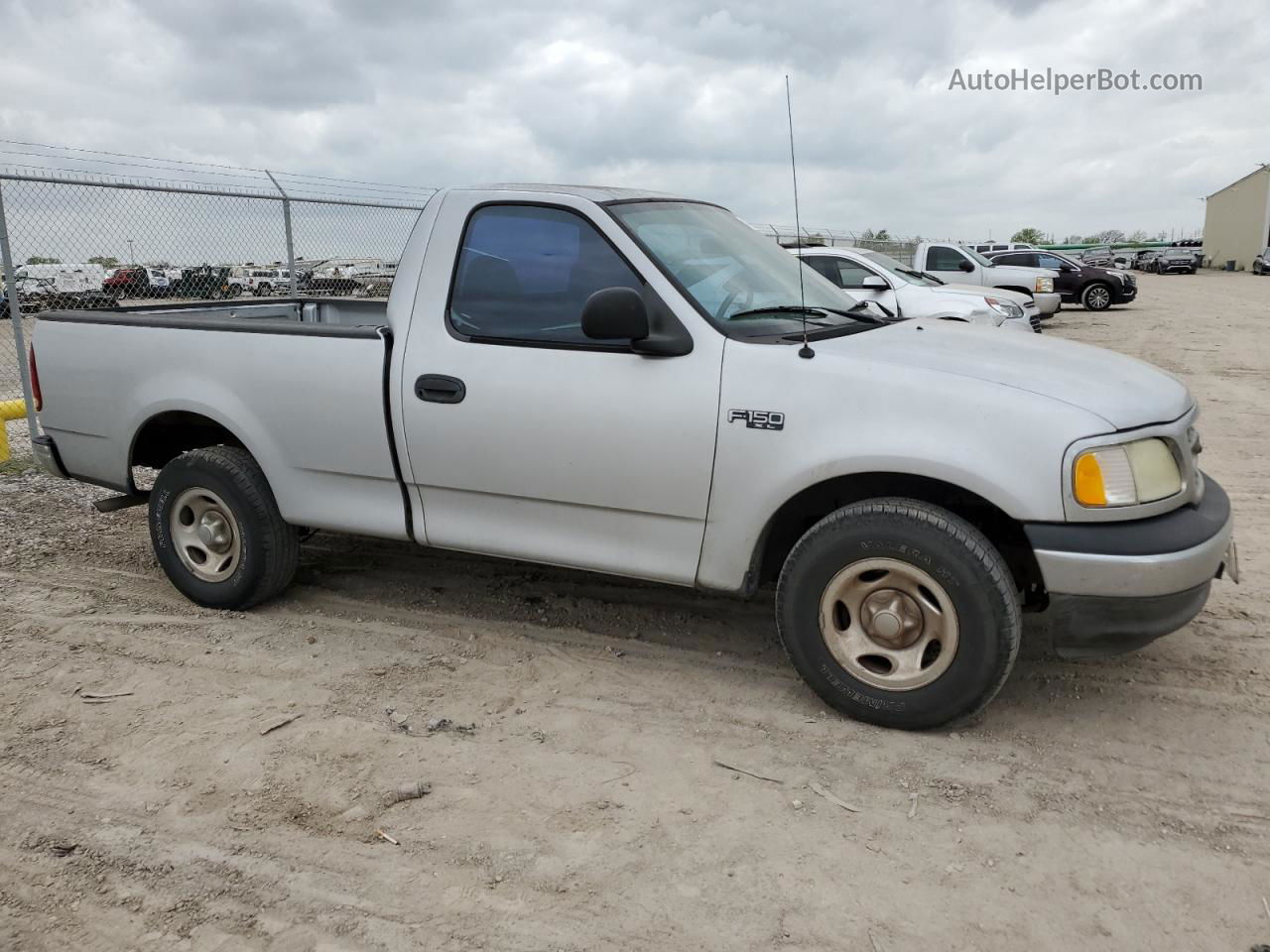 2003 Ford F150  Silver vin: 1FTRF17223NA45354