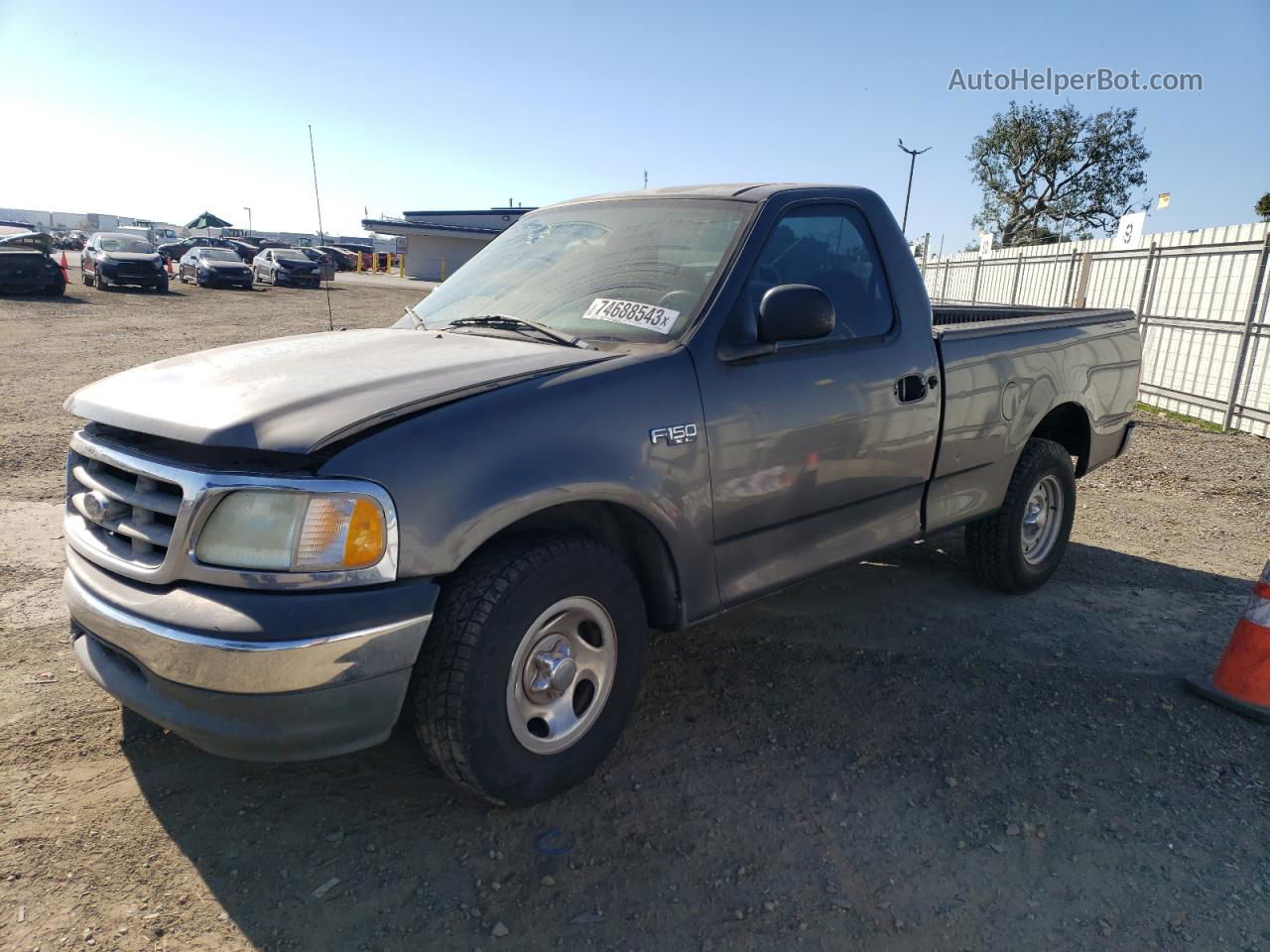 2003 Ford F150  Gray vin: 1FTRF17263NA47303