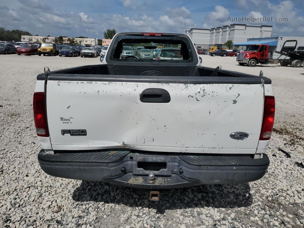 2003 Ford F150  White vin: 1FTRF172X3NA44176