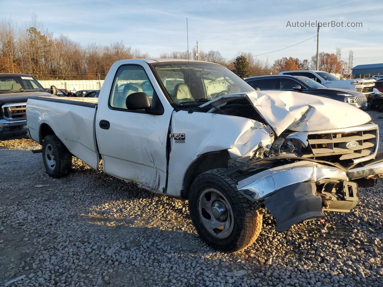 2003 Ford F150  White vin: 1FTRF17W63NA46347