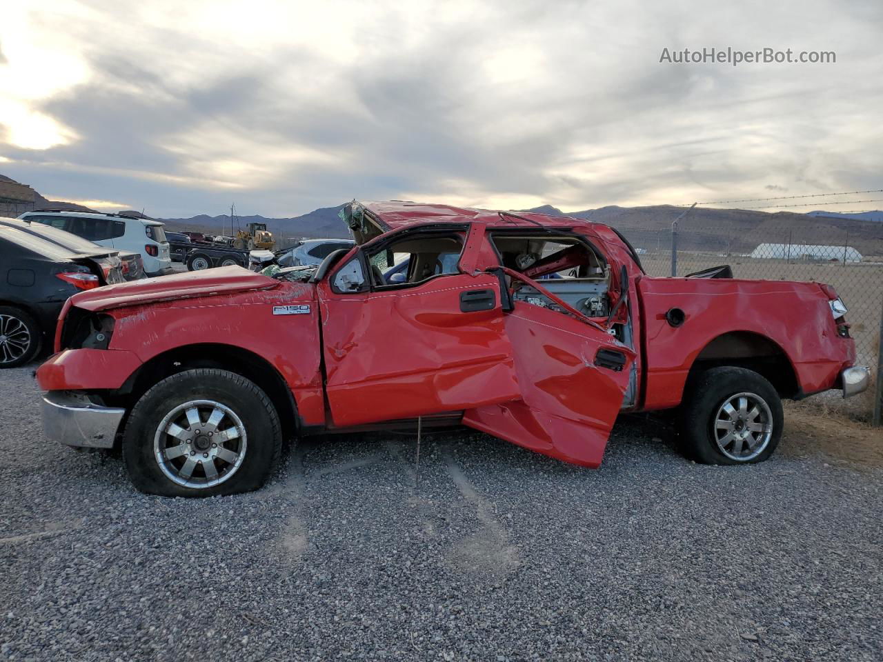 2004 Ford F150 Supercrew Red vin: 1FTRW12W44KB58008