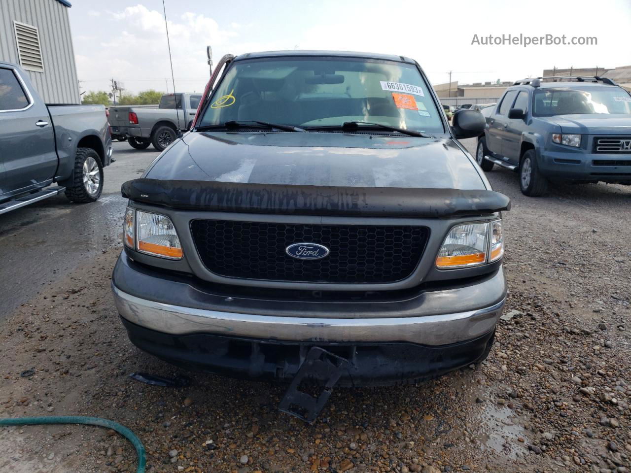 2003 Ford F150  Silver vin: 1FTRX07253KC55925