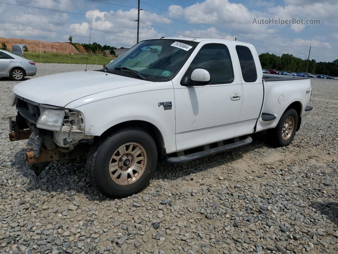 2003 Ford F150  White vin: 1FTRX07W63KB51916