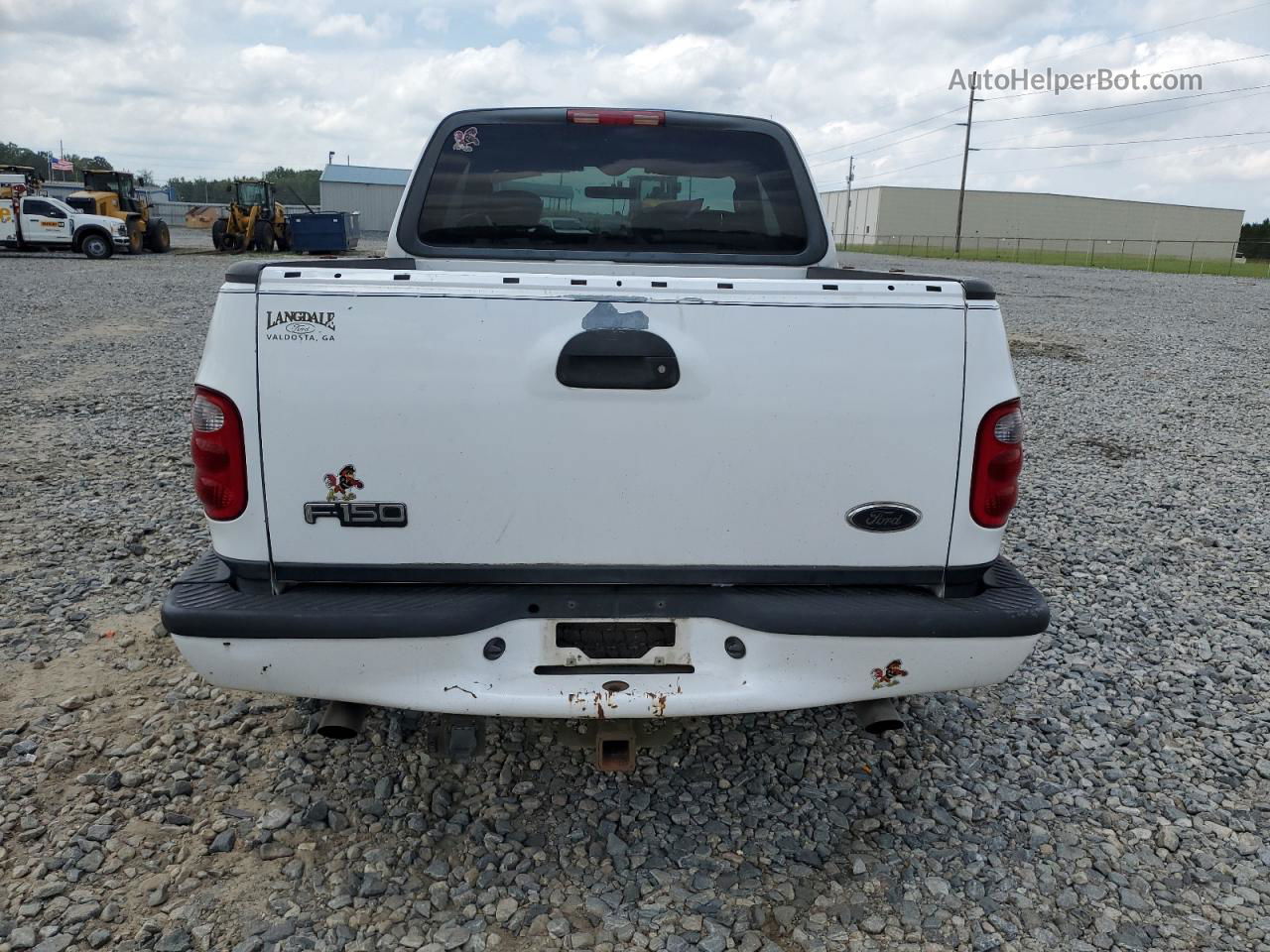 2003 Ford F150  White vin: 1FTRX07W63KB51916