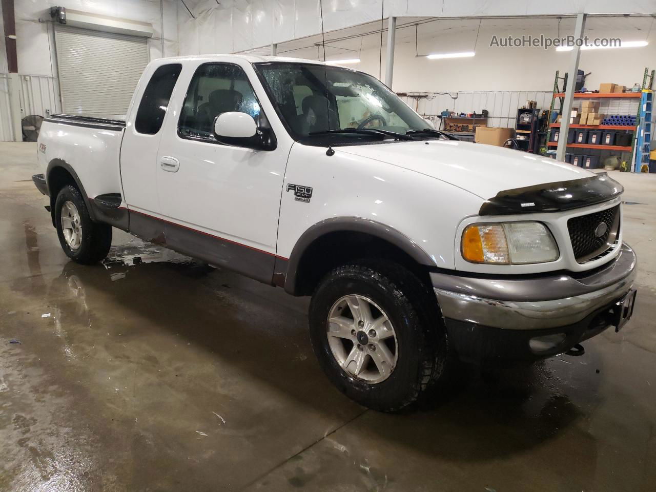 2003 Ford F150  White vin: 1FTRX08LX3KB70599