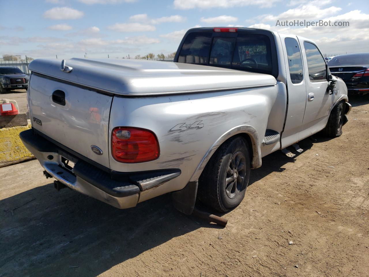 2003 Ford F150  Серебряный vin: 1FTRX08LX3KC07733