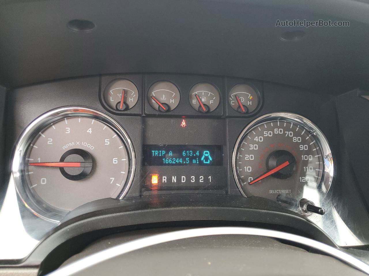 2009 Ford F150 Super Cab White vin: 1FTRX12V79KB32904