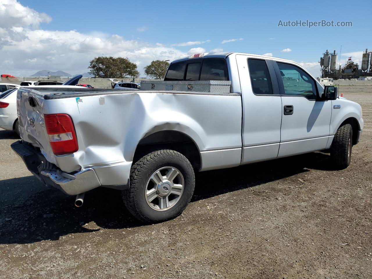 2005 Ford F150  Серебряный vin: 1FTRX12W35FB63093