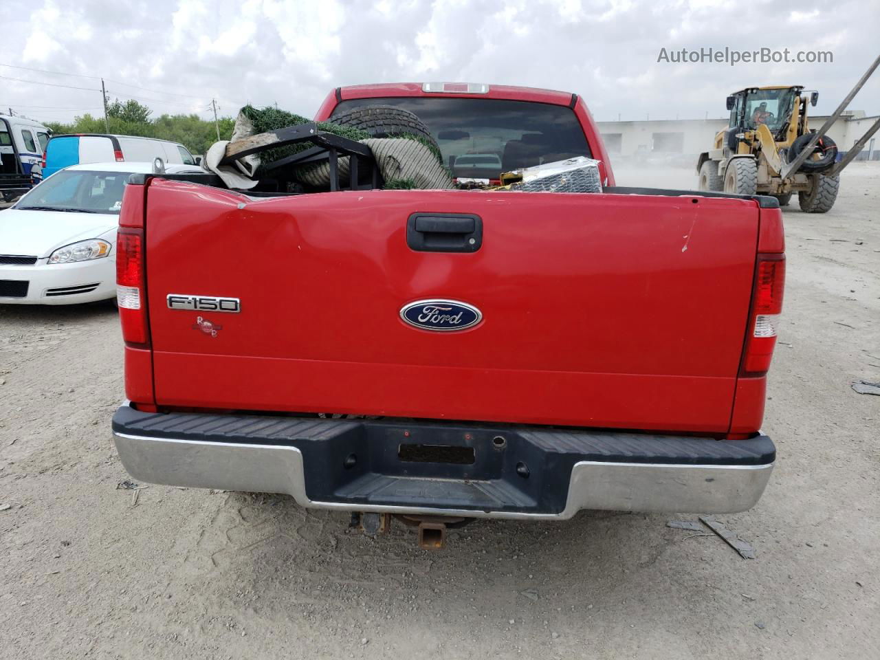 2004 Ford F150  Red vin: 1FTRX12W64NB70866