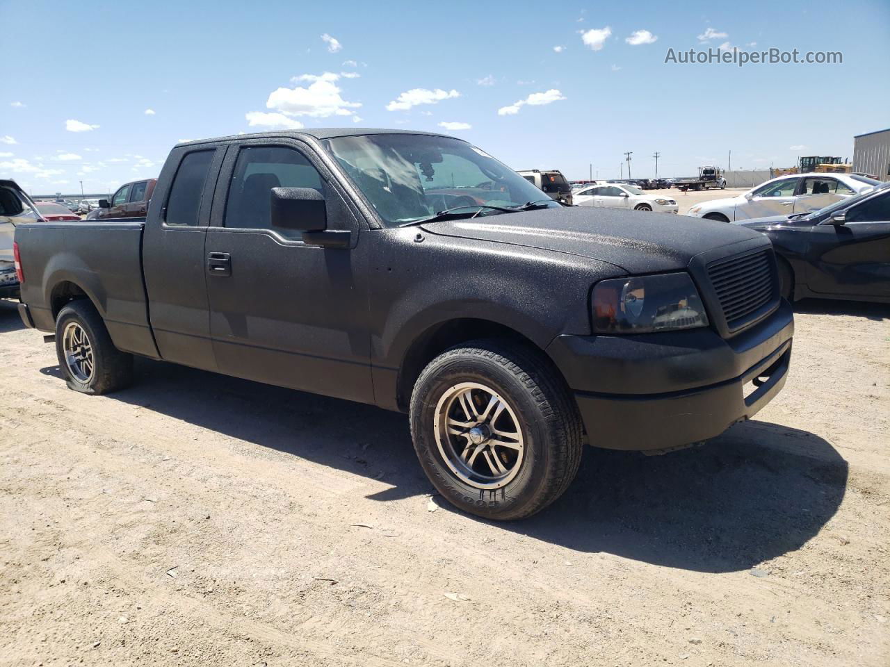 2005 Ford F150  Black vin: 1FTRX12W85FA98886