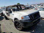 2005 Ford F150  Белый vin: 1FTRX12W85FB65101