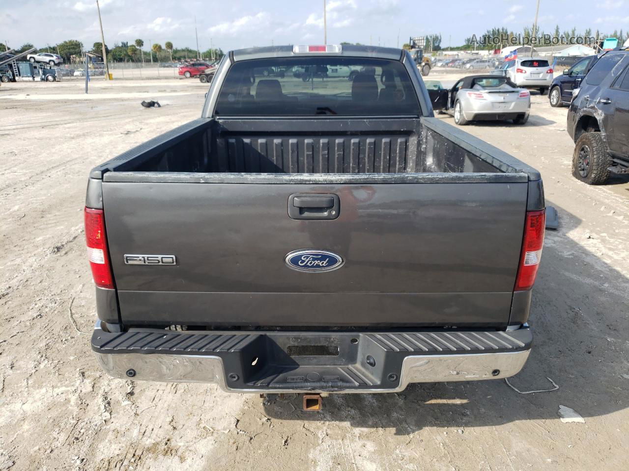 2004 Ford F150  Gray vin: 1FTRX12W94NA04129