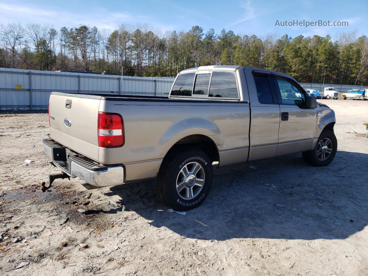 2005 Ford F150  Beige vin: 1FTRX12W95NB67655