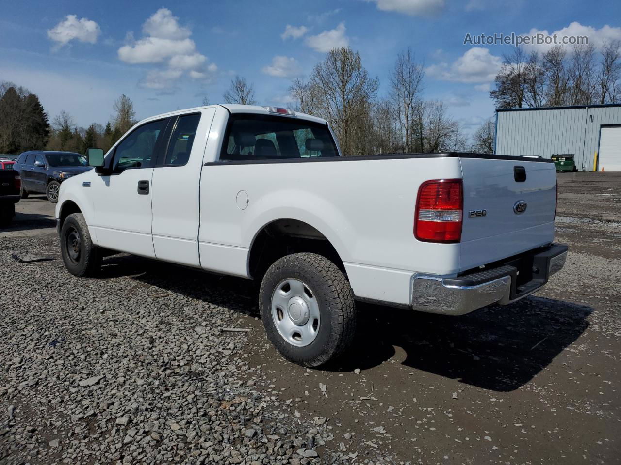 2005 Ford F150  White vin: 1FTRX14W15FA96409