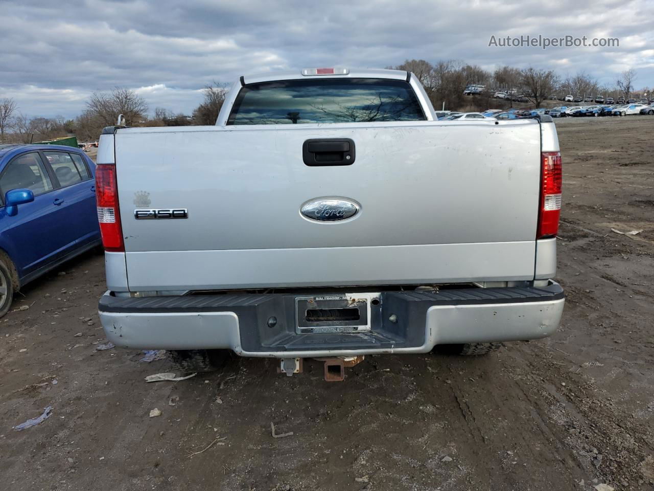 2005 Ford F150  Silver vin: 1FTRX14W35FA35112