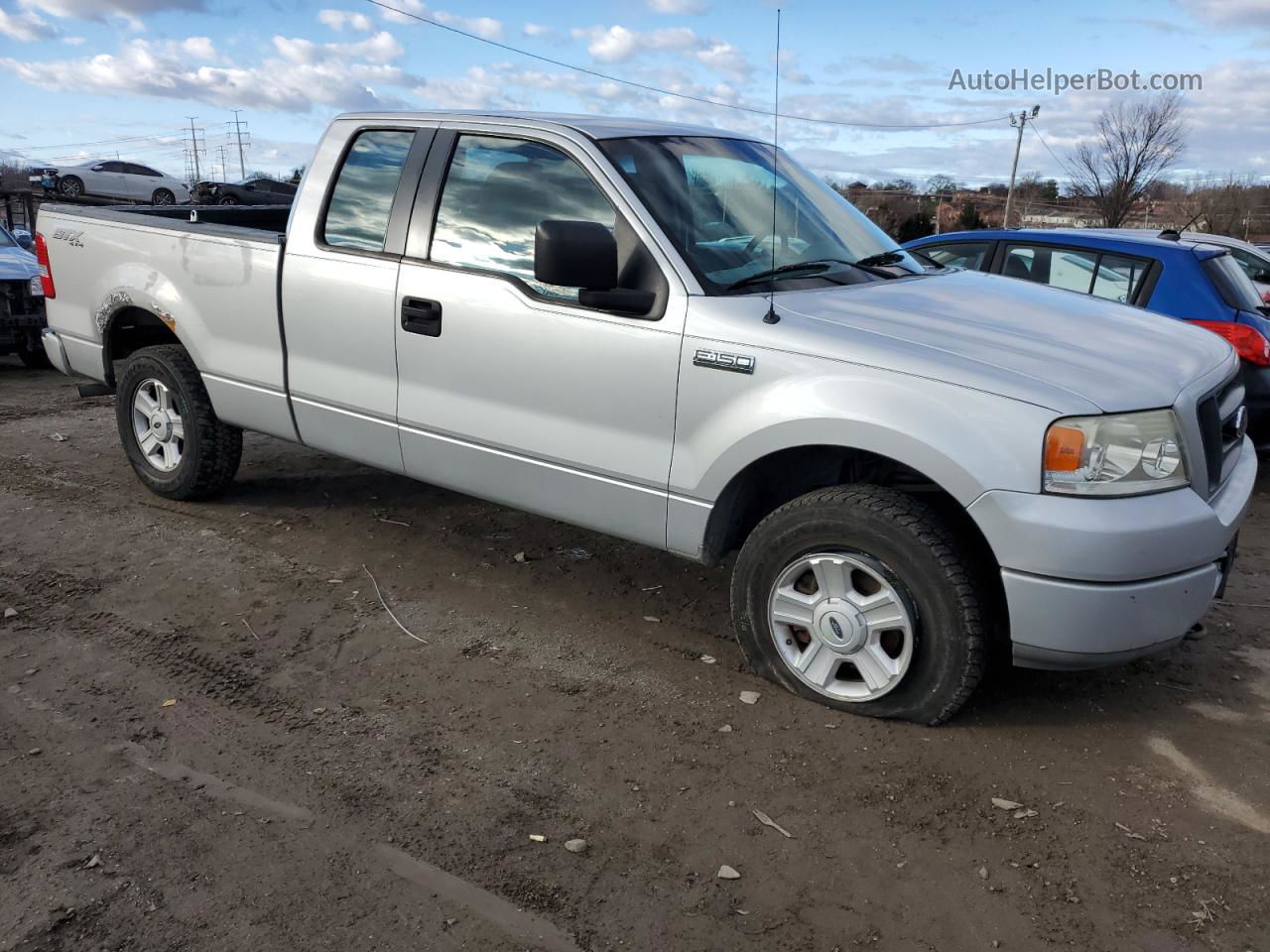 2005 Ford F150  Серебряный vin: 1FTRX14W35FA35112