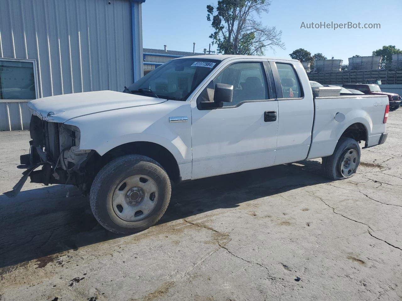 2005 Ford F150  Белый vin: 1FTRX14W45FA02653