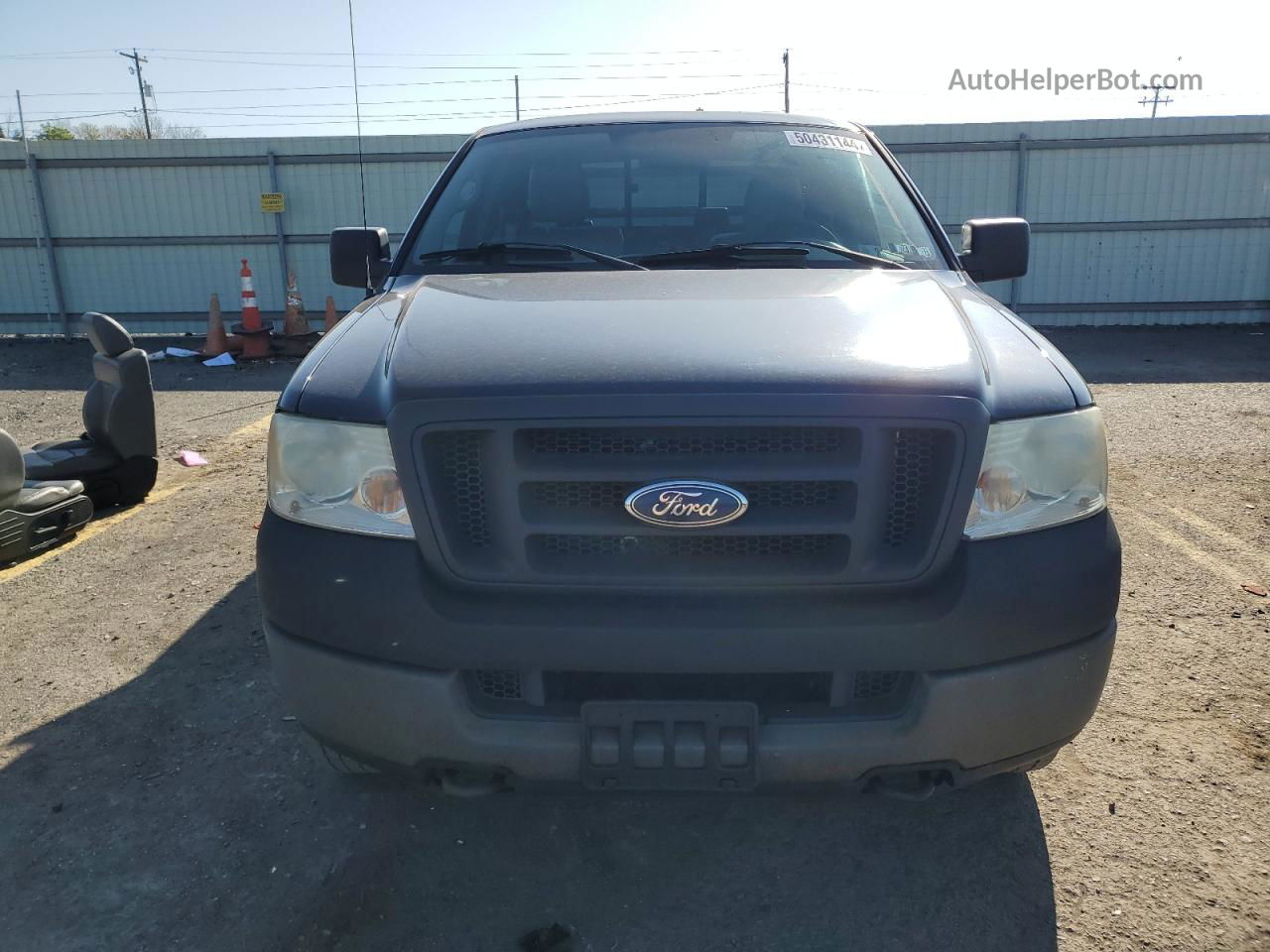 2005 Ford F150  Blue vin: 1FTRX14W45NB66832