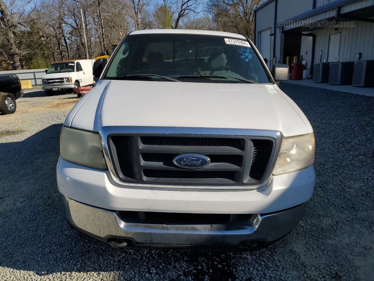 2004 Ford F150  White vin: 1FTRX14W54NB07951