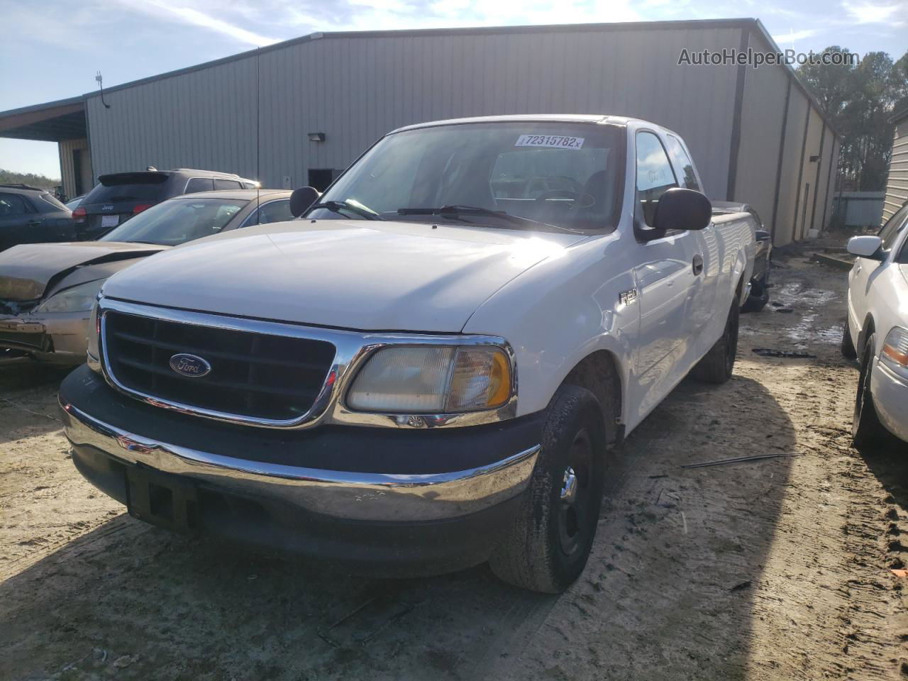 2003 Ford F150  Белый vin: 1FTRX17203NA61548