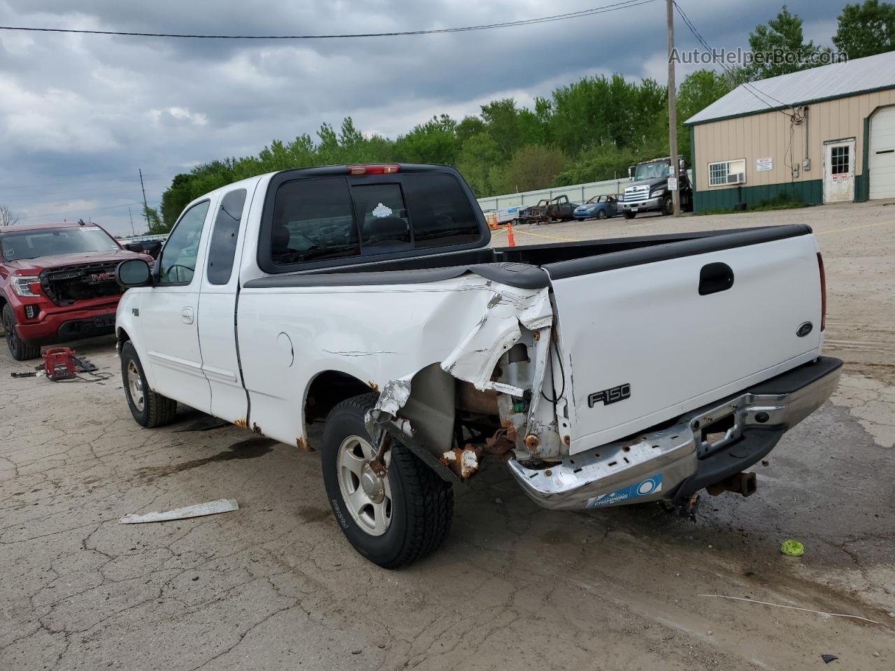 2003 Ford F150  White vin: 1FTRX17293NB67786