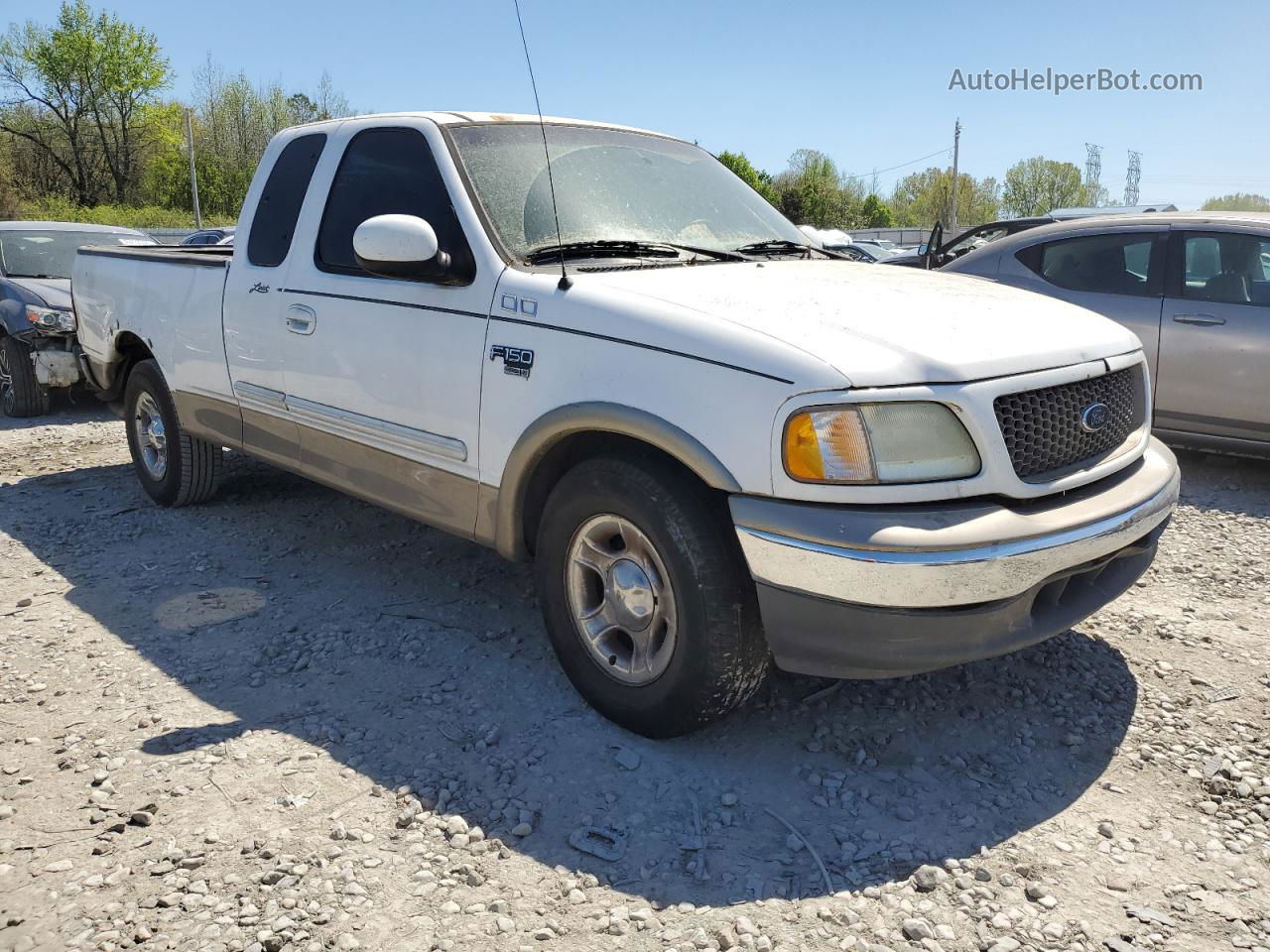 2003 Ford F150  Белый vin: 1FTRX17LX3KA52138