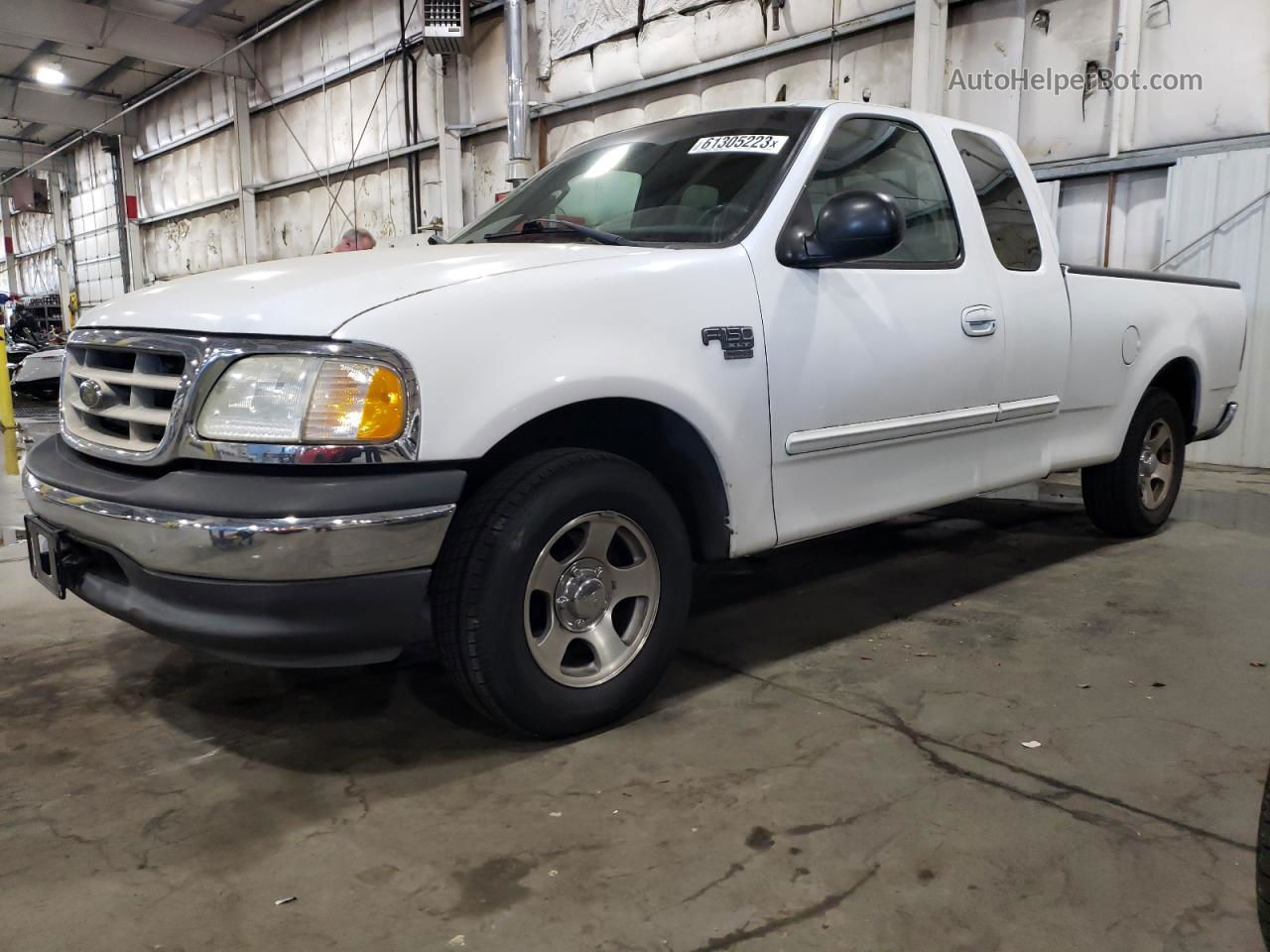 2003 Ford F150  White vin: 1FTRX17W03KB18738