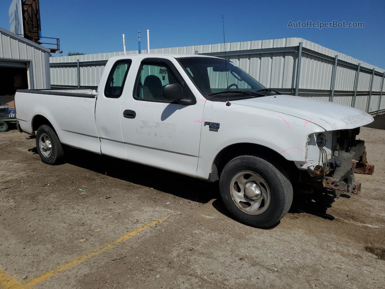 2003 Ford F150  White vin: 1FTRX17W03NA29458