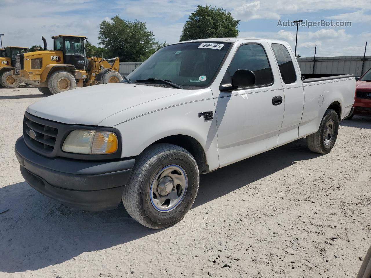 2001 Ford F150  White vin: 1FTRX17W71NB03620