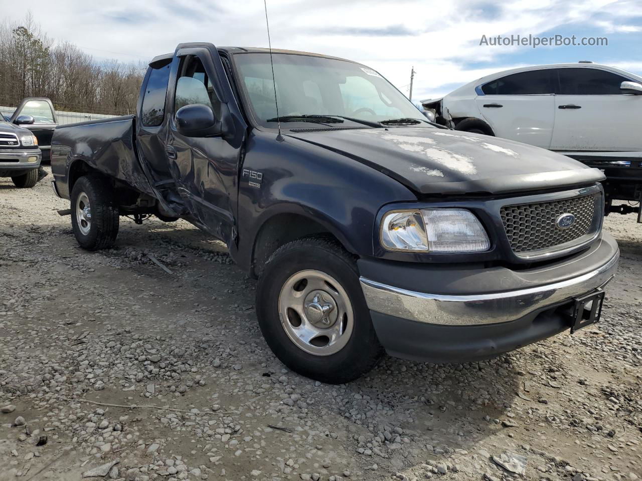 2001 Ford F150  Blue vin: 1FTRX17W91NA76601