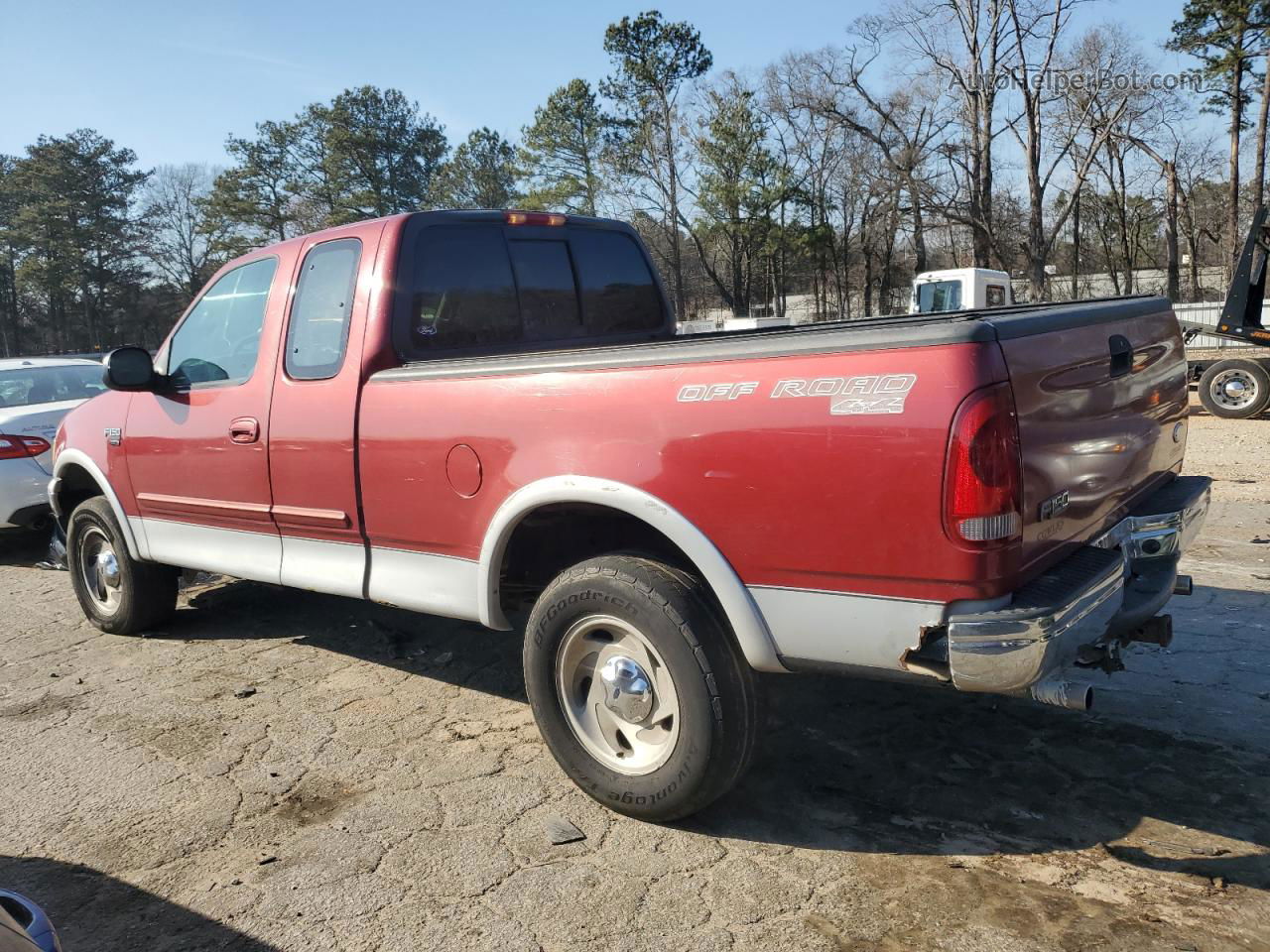 2001 Ford F150  Burgundy vin: 1FTRX18L11NA52572