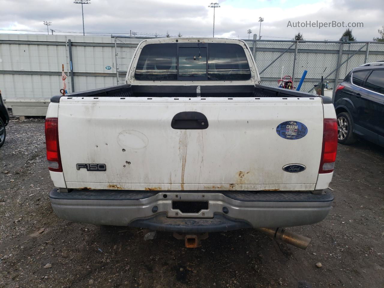 2001 Ford F150  White vin: 1FTRX18L41NA44420