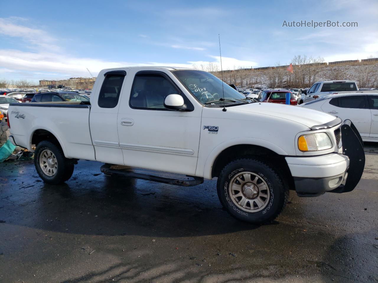 2003 Ford F150  White vin: 1FTRX18W63NA76489