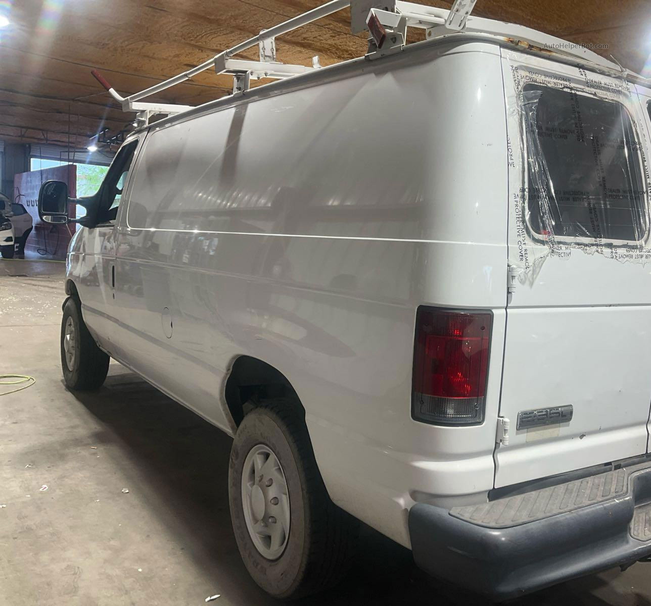 2007 Ford Econoline E350 Super Duty Van vin: 1FTSE34L27DA99472