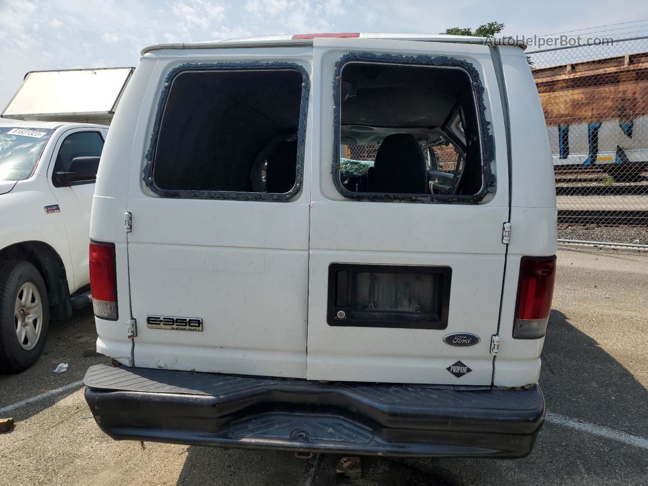 2008 Ford Econoline E350 Super Duty Van White vin: 1FTSE34L48DA49125