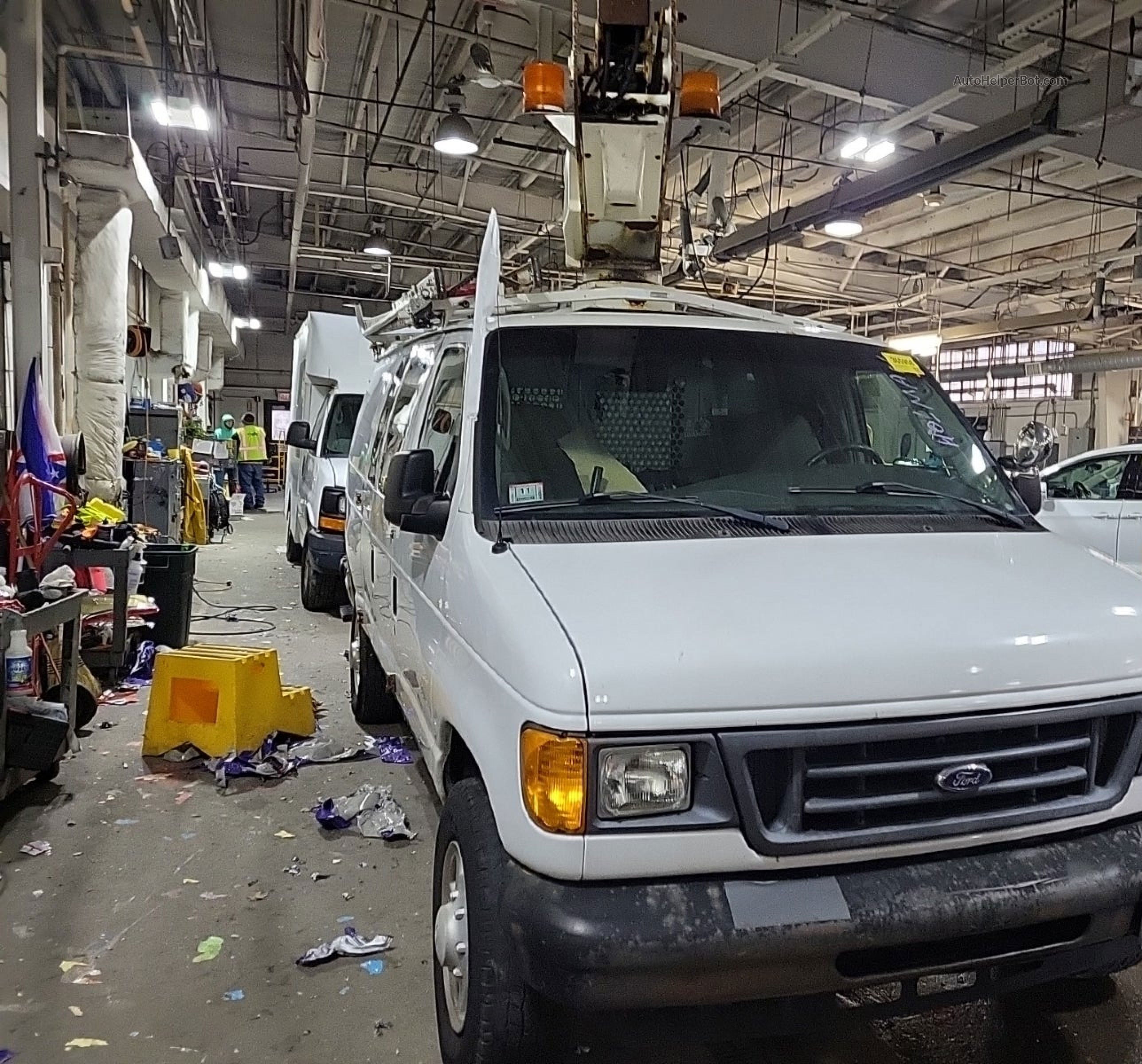 2007 Ford Econoline E350 Super Duty Van vin: 1FTSE34L87DA57419