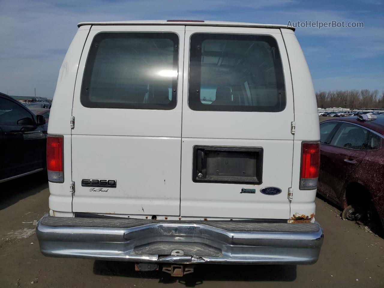 2010 Ford Econoline E350 Super Duty Van Белый vin: 1FTSE3EL0ADA19138