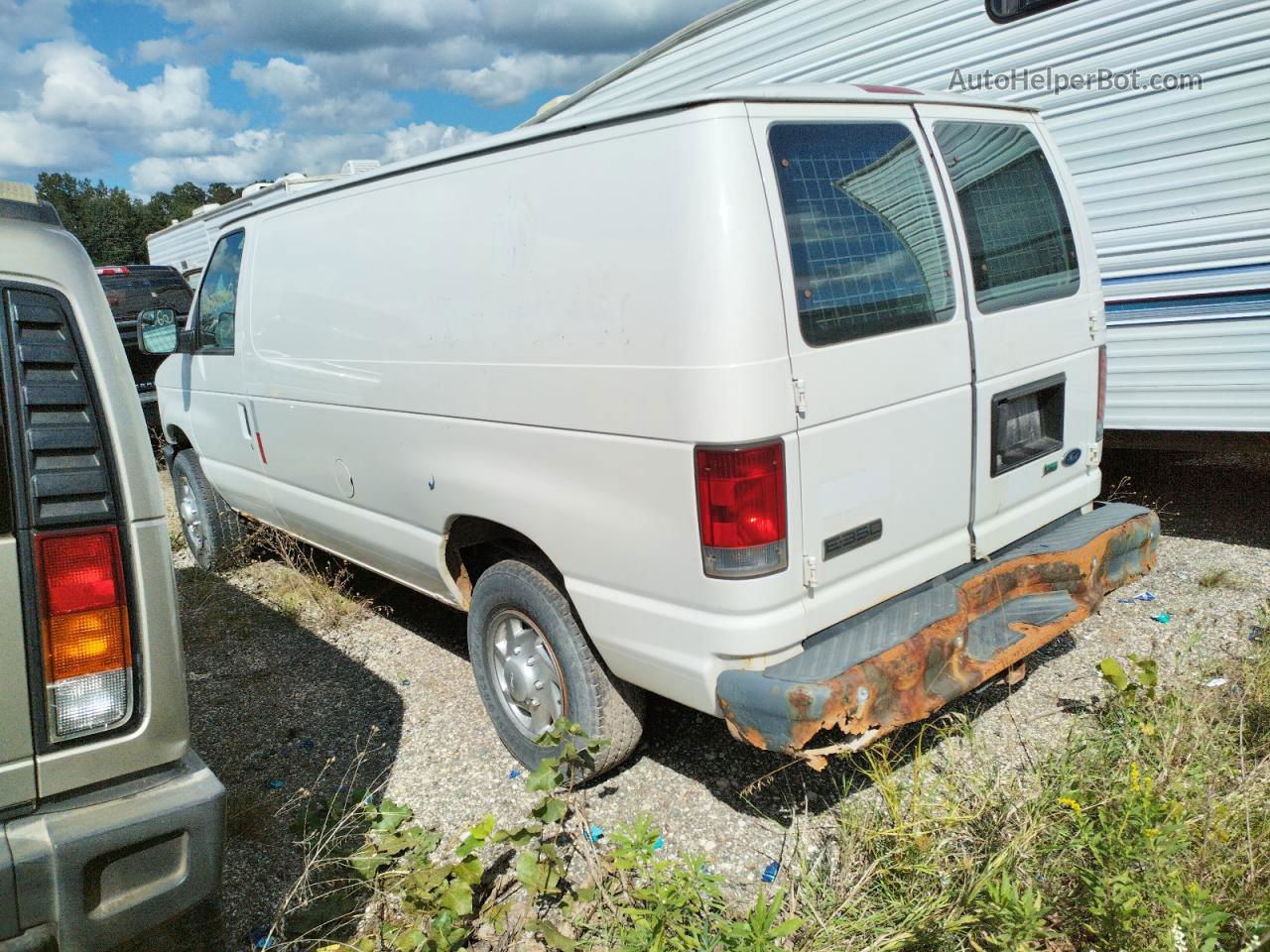 2010 Ford Econoline E350 Super Duty Van White vin: 1FTSE3EL0ADA57503