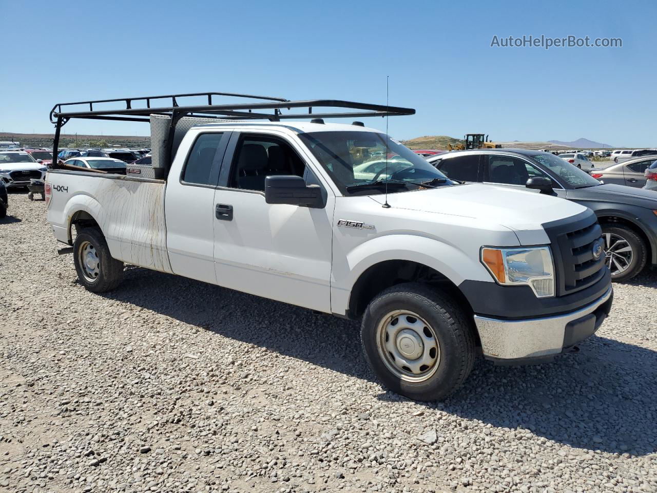 2011 Ford F150 Super Cab White vin: 1FTVX1EF5BKD98009