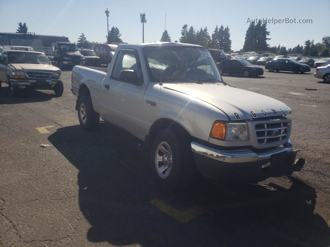 2001 Ford Ranger  Серебряный vin: 1FTYR10U31PA18082