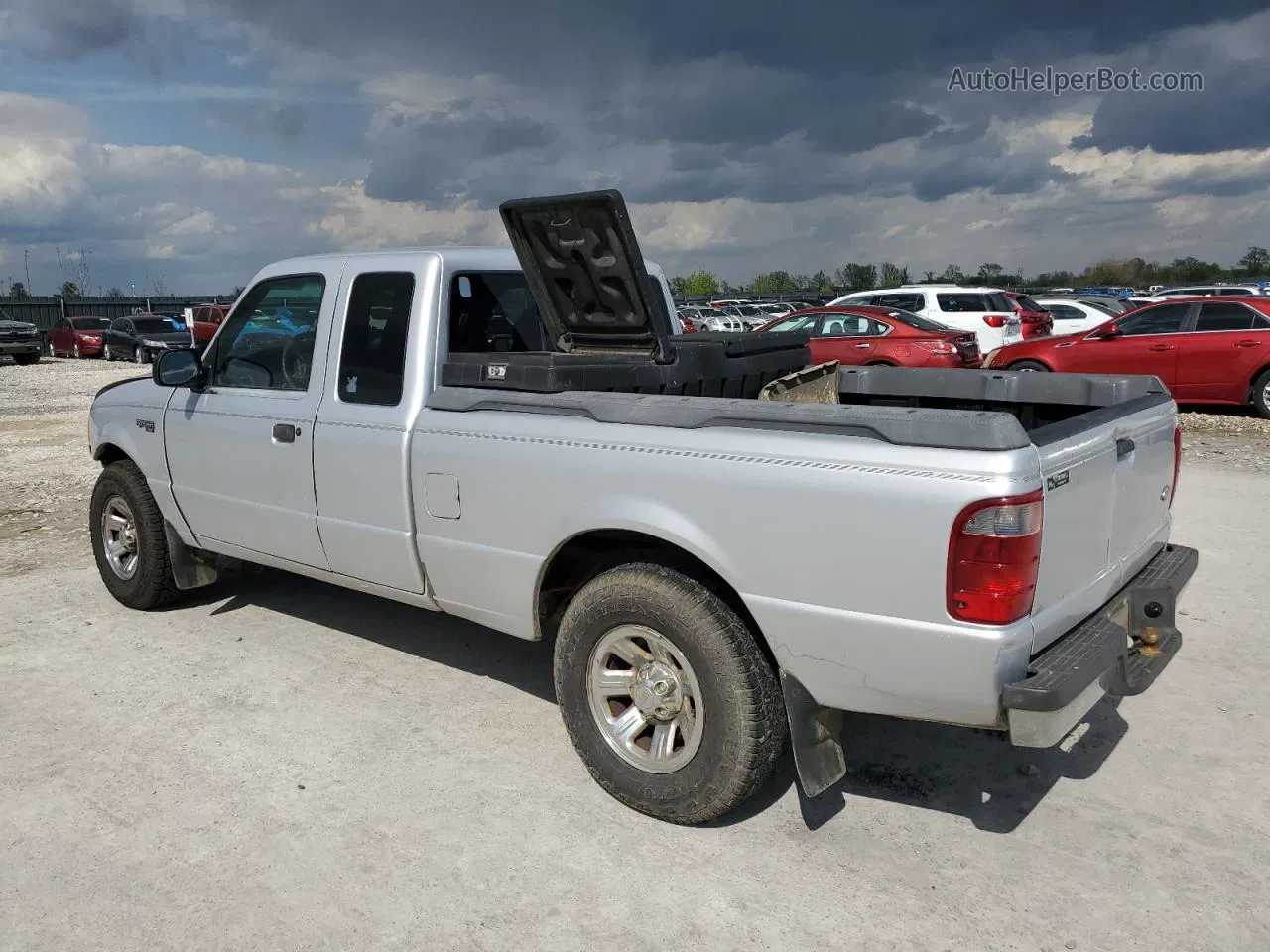 2001 Ford Ranger Super Cab Silver vin: 1FTYR14E11PB56755