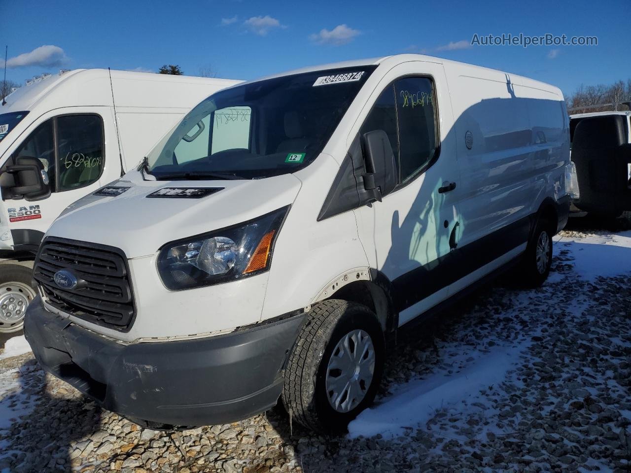 2018 Ford Transit T-250 White vin: 1FTYR1YMXJKB07424