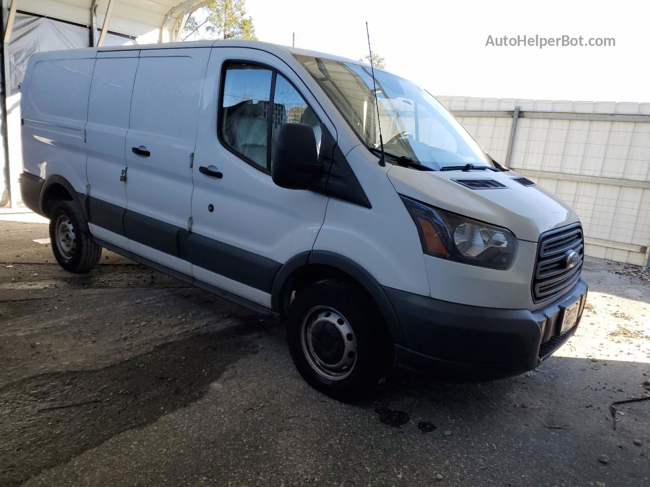 2018 Ford Transit T-250 White vin: 1FTYR1ZMXJKA60412