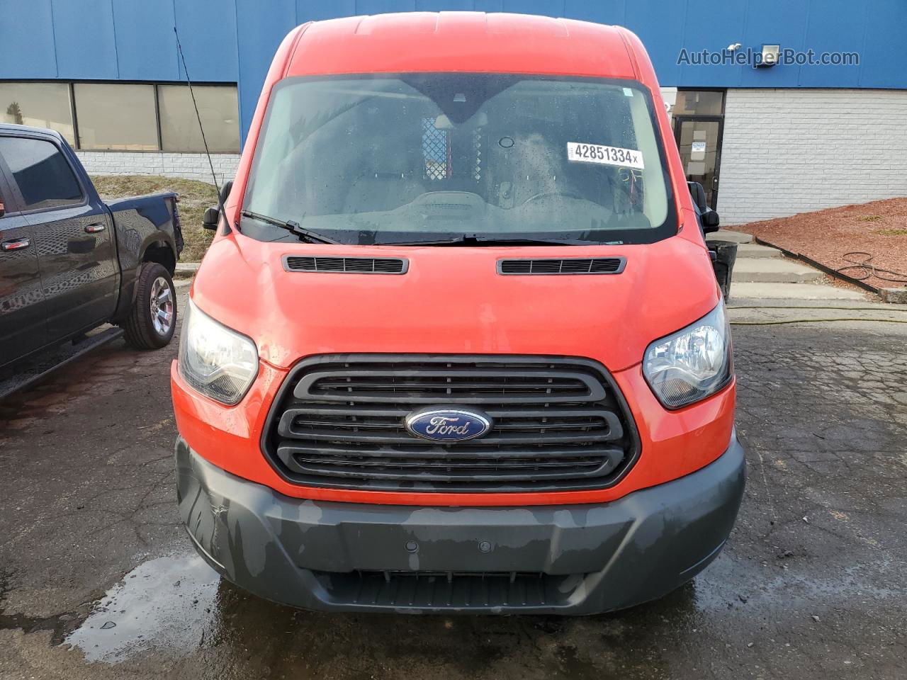 2018 Ford Transit T-250 Red vin: 1FTYR2CV5JKB11239