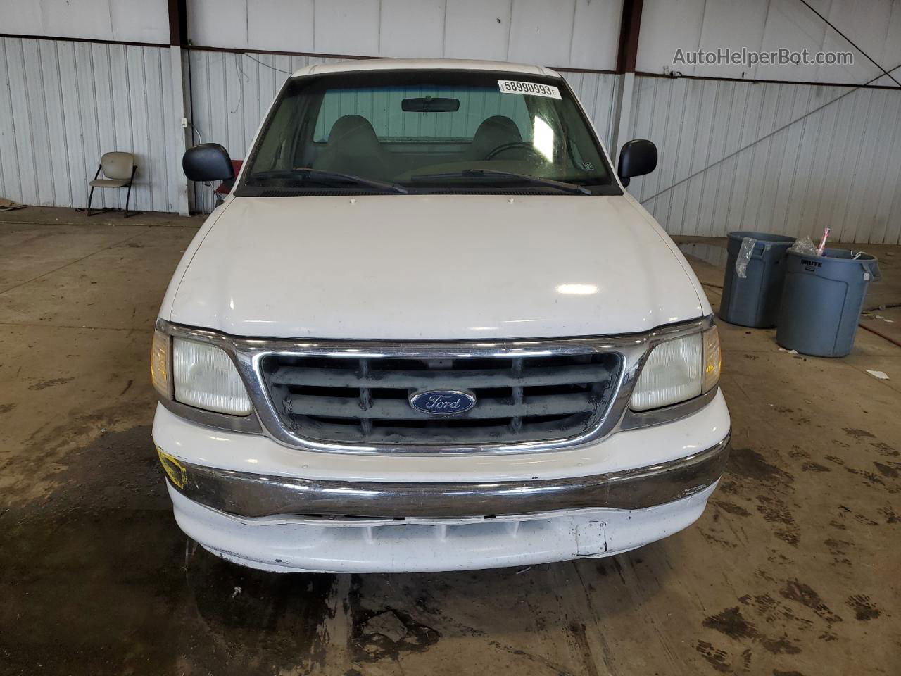 2001 Ford F150  White vin: 1FTZF17201NA83081