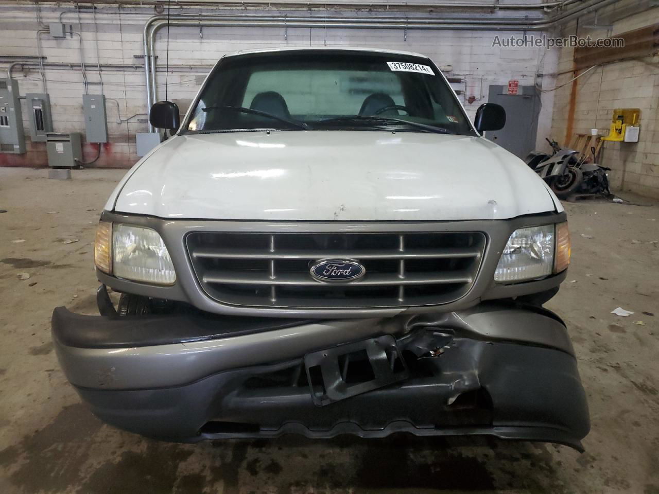 2001 Ford F150  Белый vin: 1FTZF18291NB98745