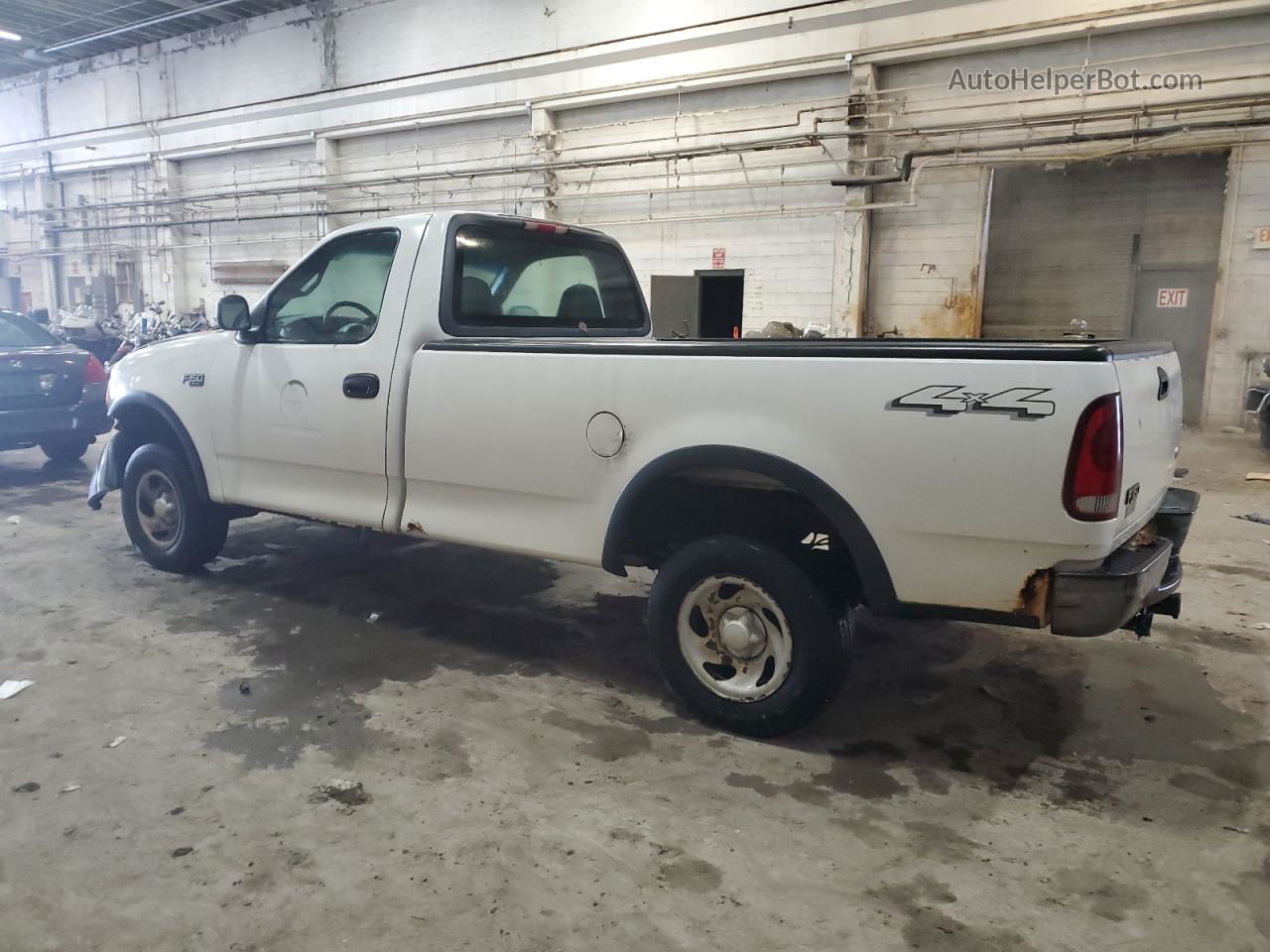 2001 Ford F150  White vin: 1FTZF18291NB98745