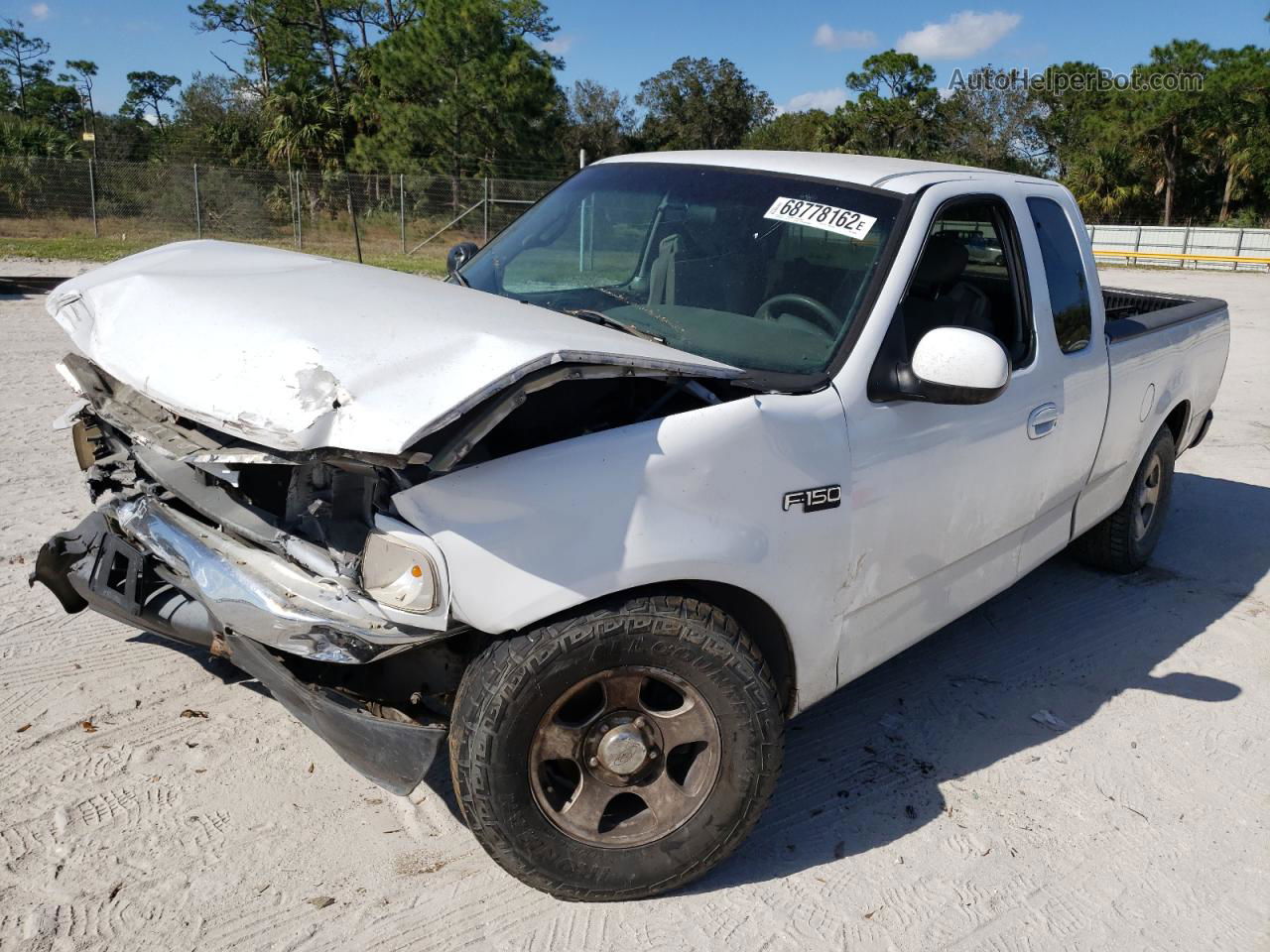 2001 Ford F150  White vin: 1FTZX17271NA46493