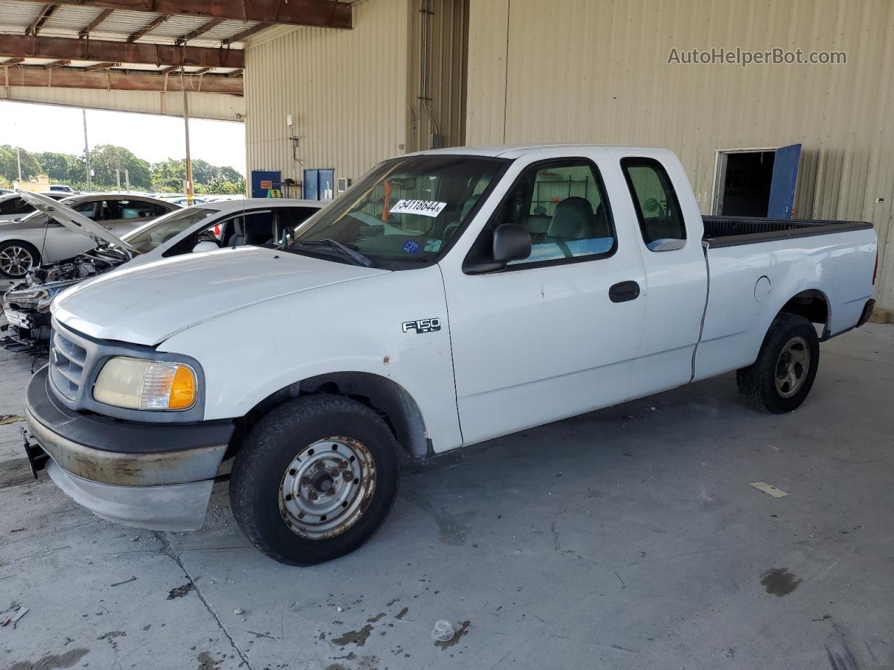 2001 Ford F150  Белый vin: 1FTZX17281NA41139